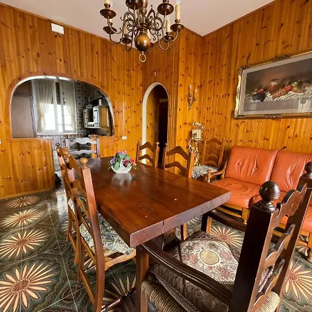 Chalet With Big Private Outside Space And Lake View Civenna