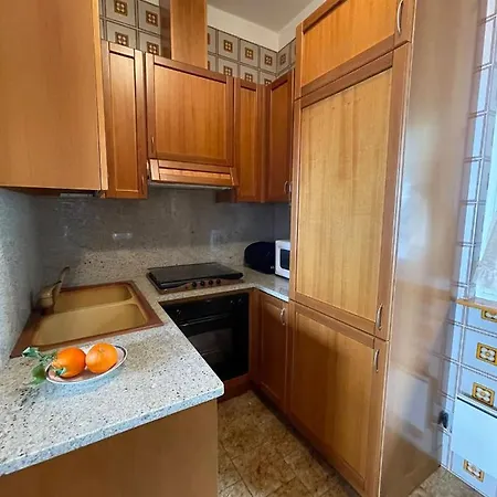 Dom wakacyjny Chalet With Big Private Outside Space And Lake View *
